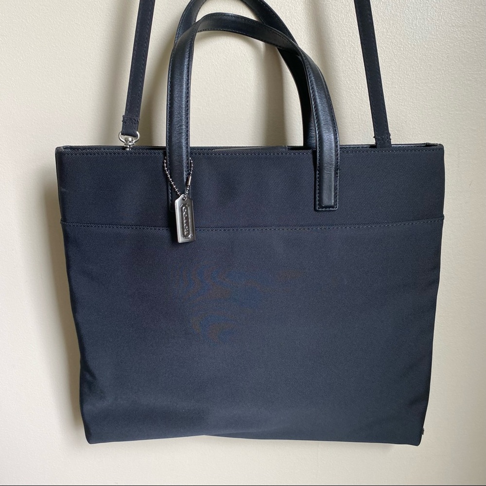 Coach Vintage 7418 Black vinyl tote crossbody
